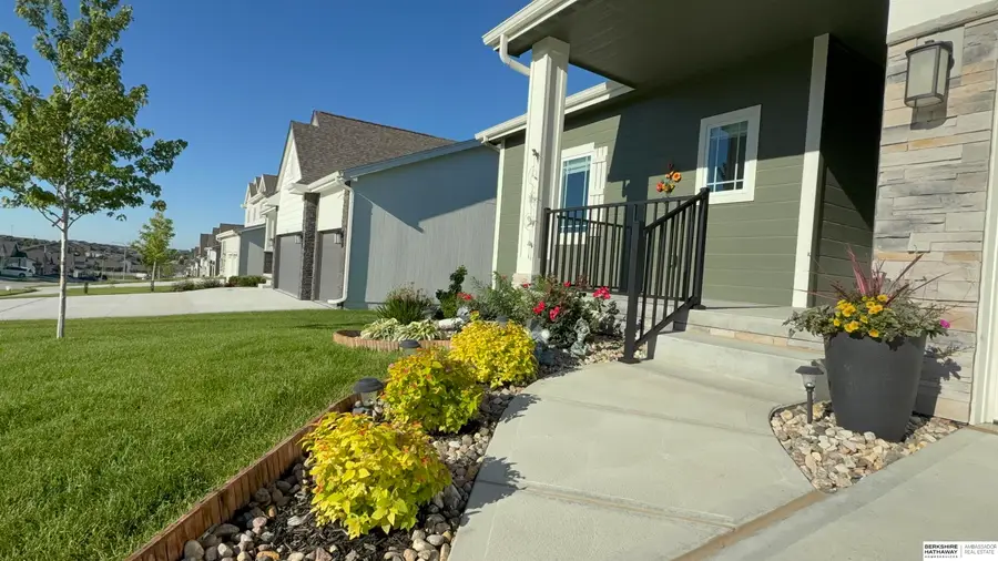 5520 N 181 Street, Elkhorn, NE 68022 - #3