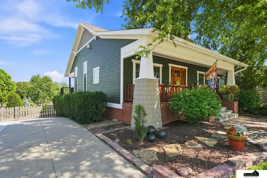6910 NW 2nd Street, Lincoln, NE 68521 - #3