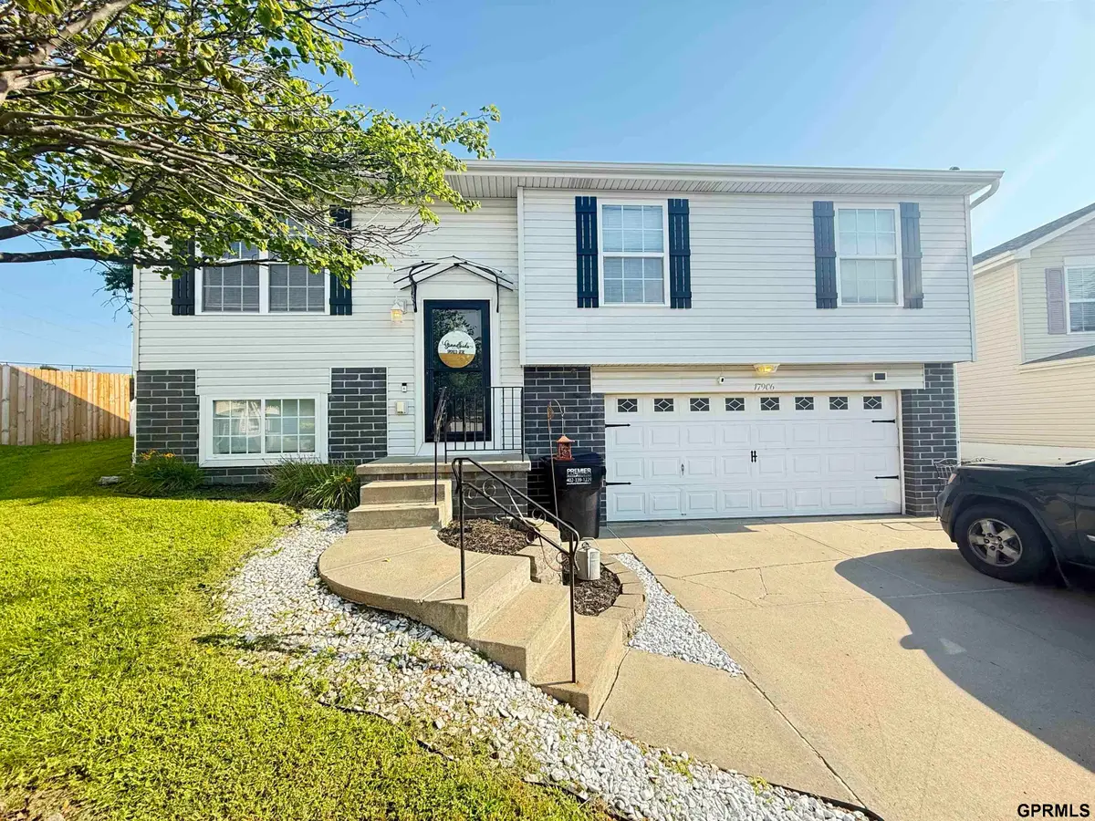 17906 Gertrude Circle, Omaha, NE 68136 - #1