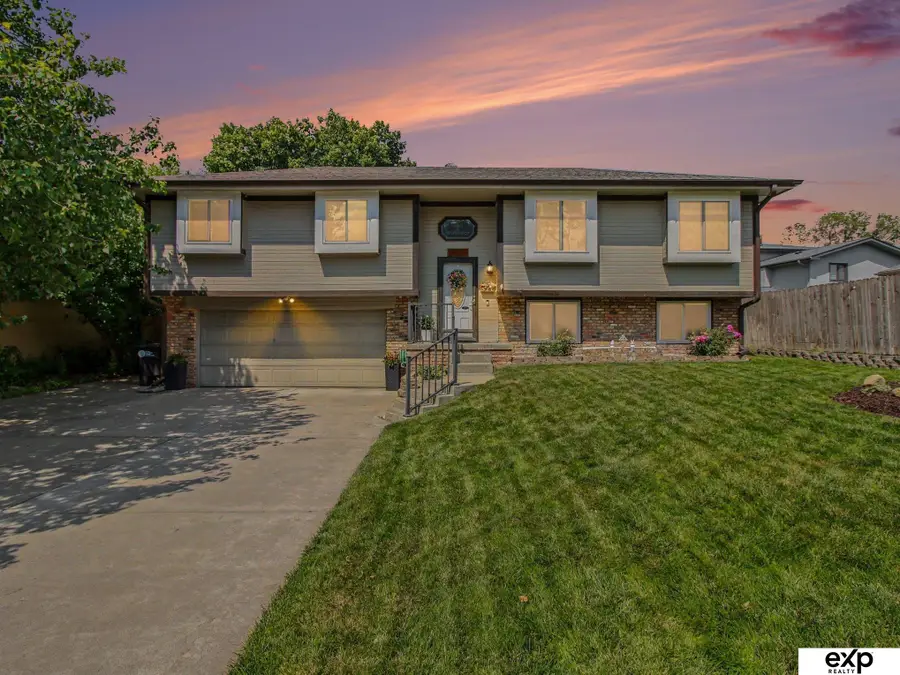 10912 Washington Street, Omaha, NE 68137 - #3