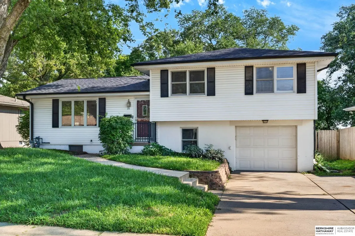 28 Crestwood Drive, Council Bluffs, IA 51503 - #1