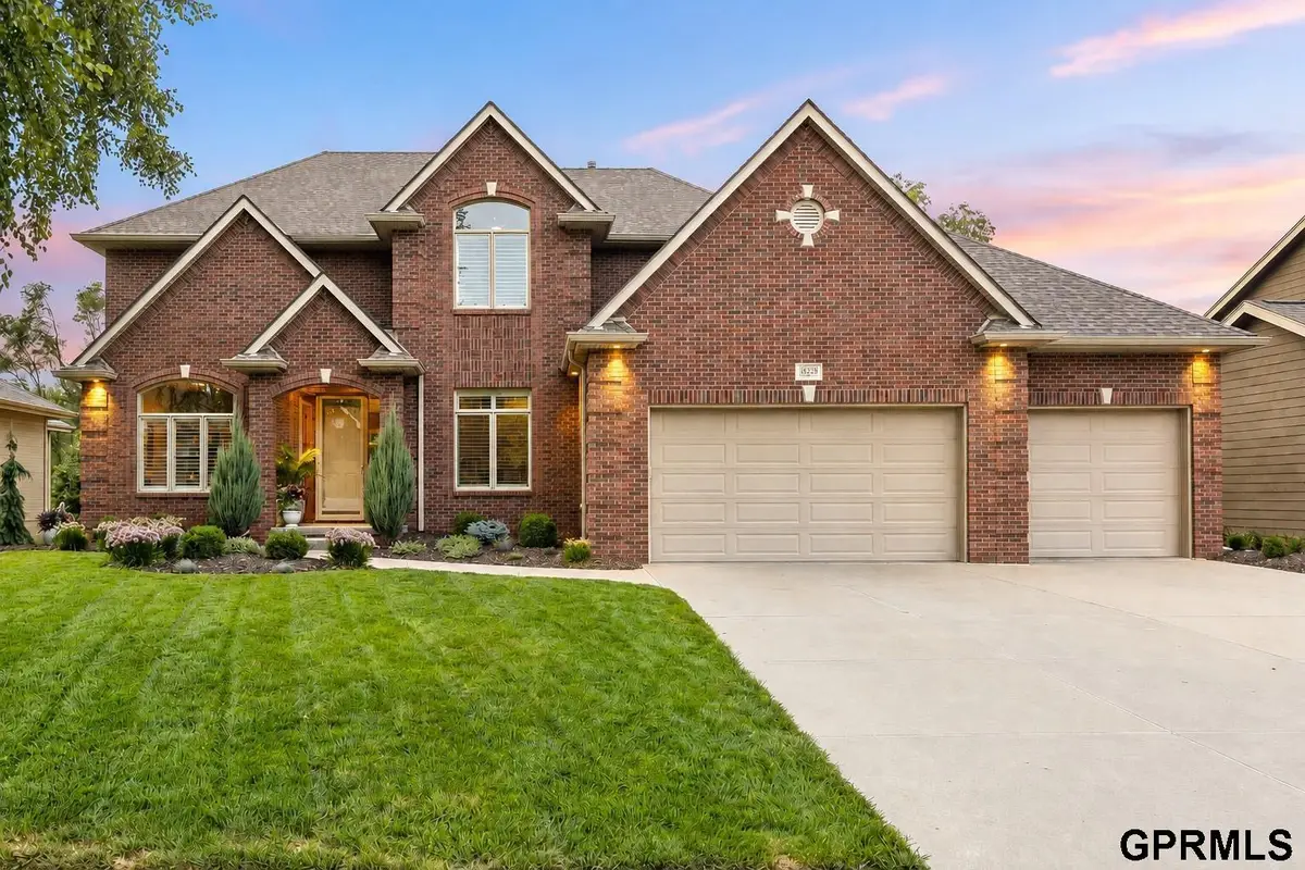 18218 Ontario Street, Omaha, NE 68130 - #1