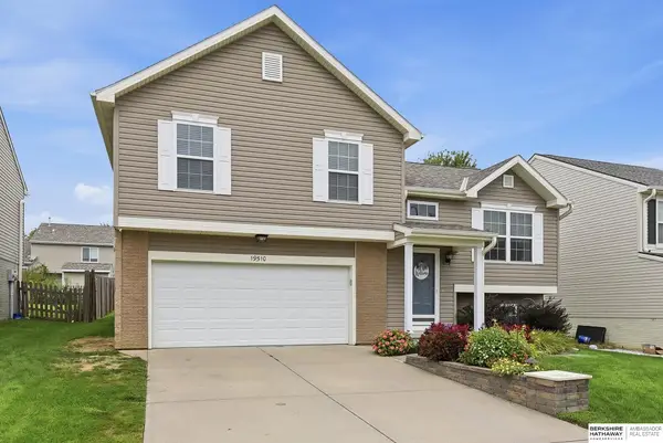 19510 W Street, Omaha, NE 68135