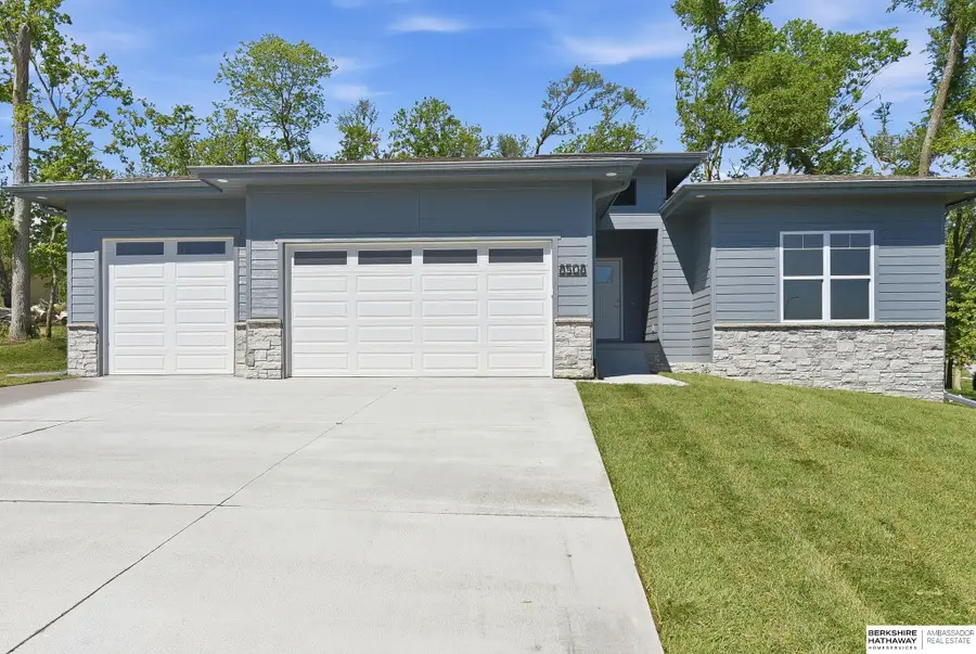12511 Carpenter Street, Papillion, NE 68046 - #2