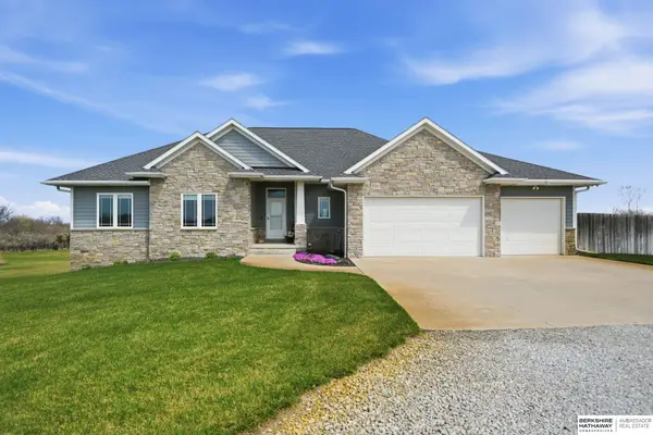 18330 SW 66th Street, Crete, NE 68333