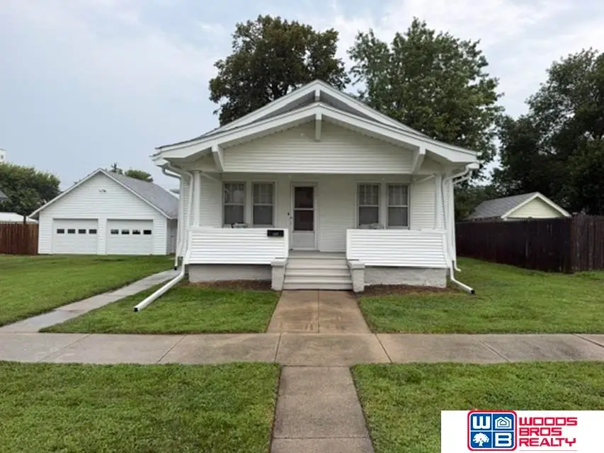 549 W 6th Street, York, NE 68467 - #1