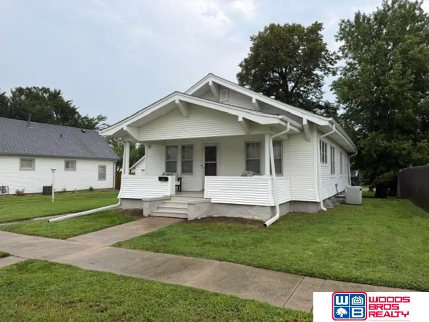 549 W 6th Street, York, NE 68467 - #2