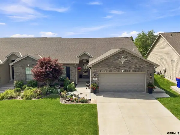 7673 Phares Drive, Lincoln, NE 68516