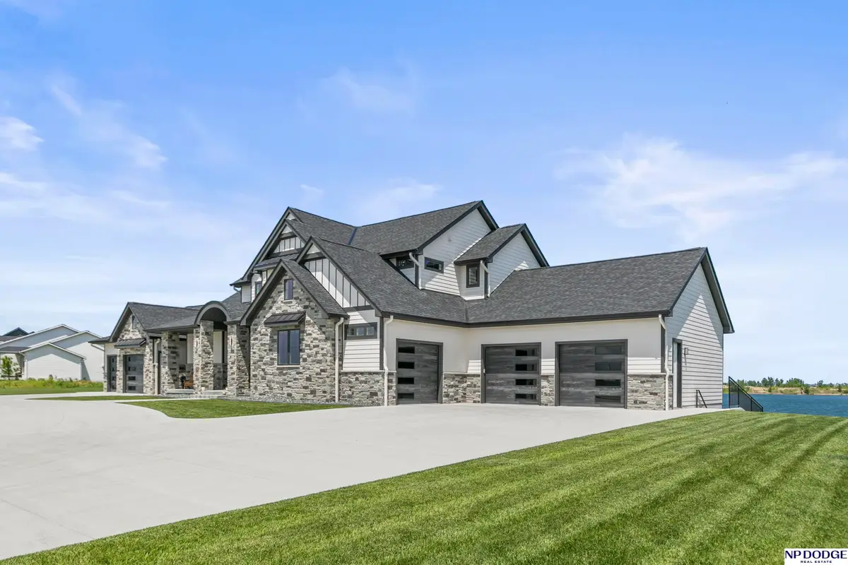 3224 Bryan Shore Drive, Fremont, NE 68025 - #1