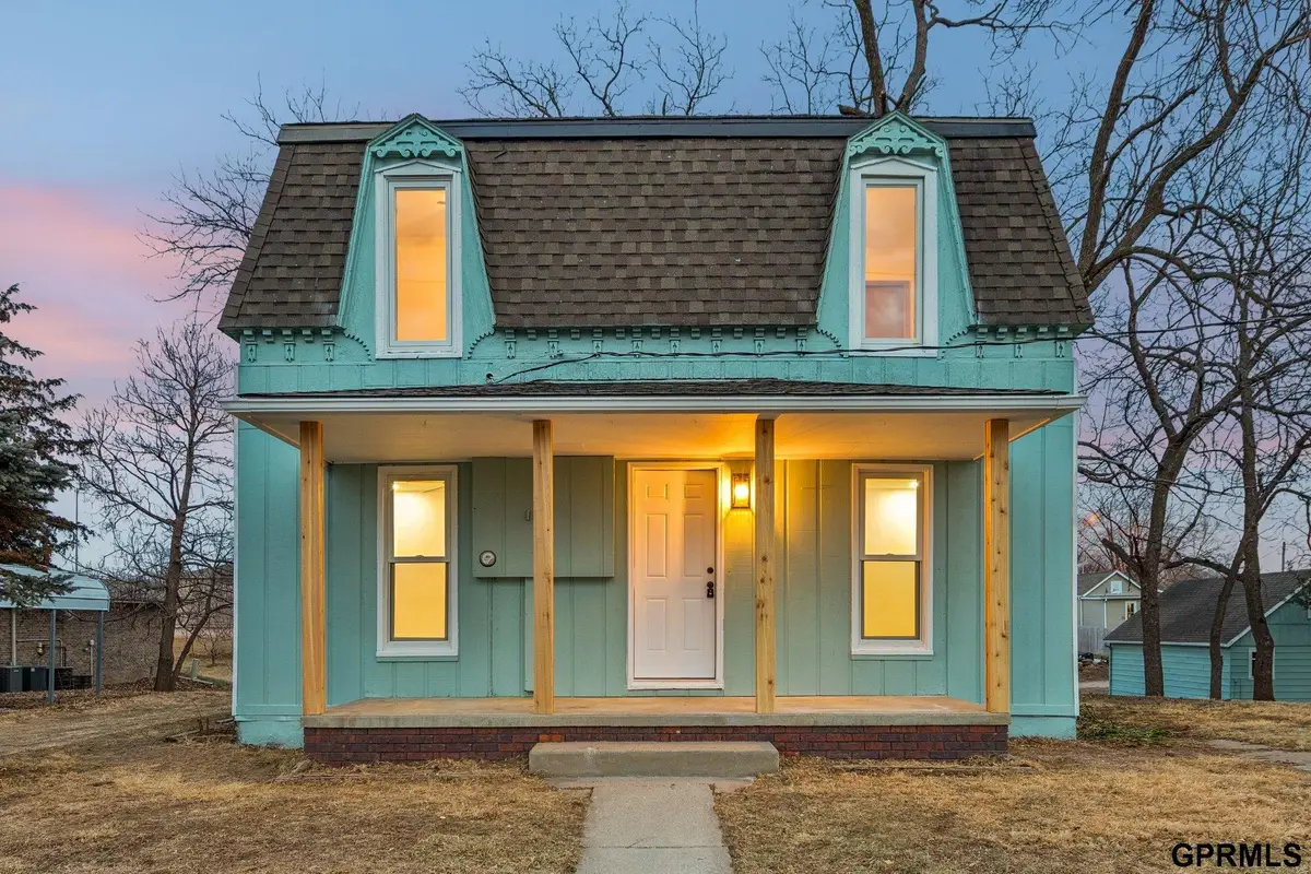 600 N 20 Avenue, Blair, NE 68008 - #1