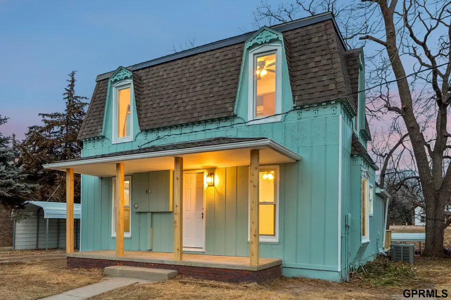 600 N 20 Avenue, Blair, NE 68008 - #2