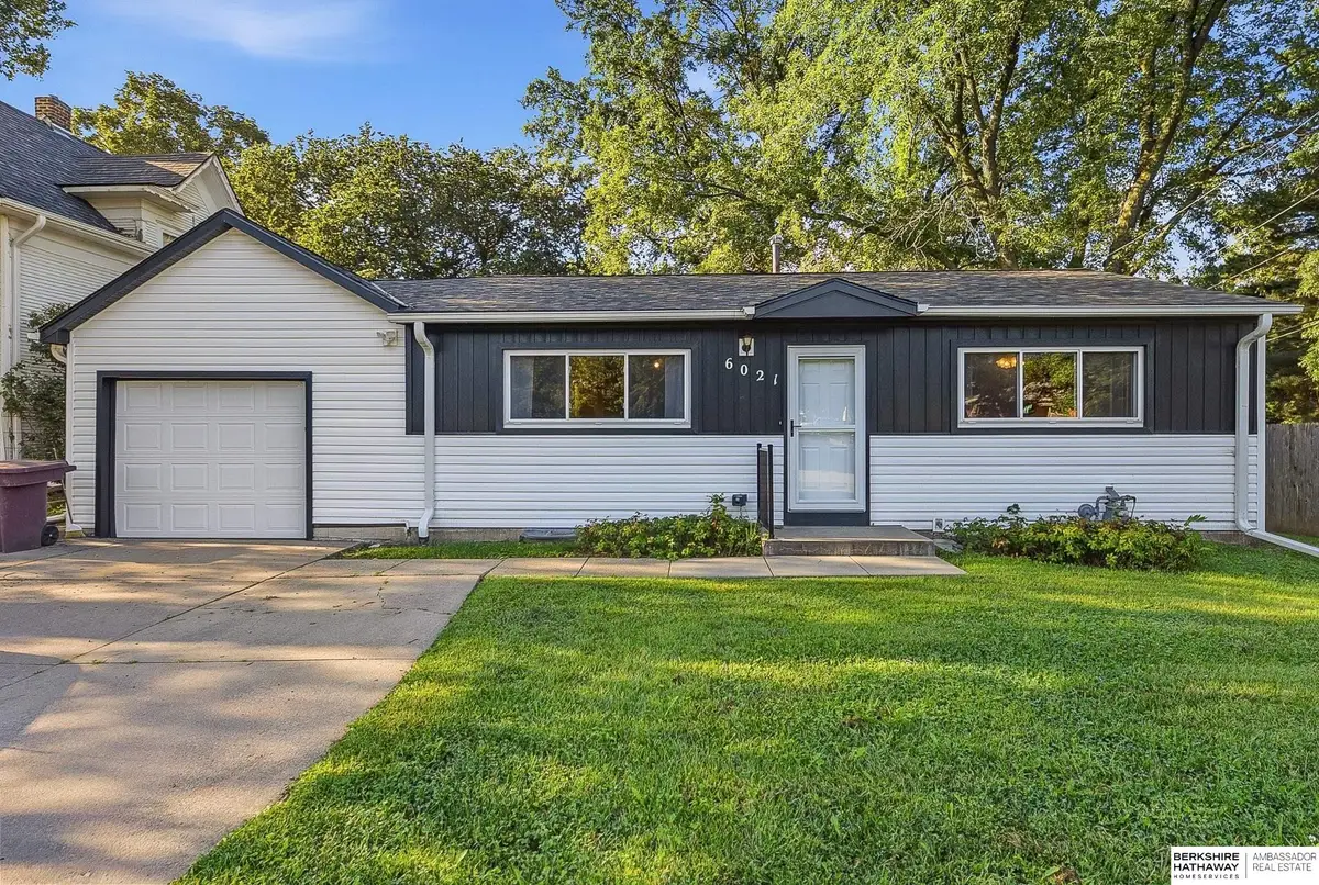 6021 Holdredge Street, Lincoln, NE 68505 - #1