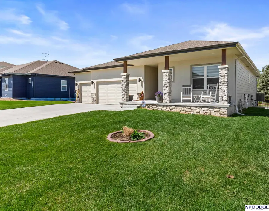10452 S 113th Street, Papillion, NE 68046 - #2