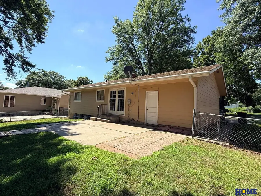 8130 N Hazelwood Drive, Lincoln, NE 68510 - #3