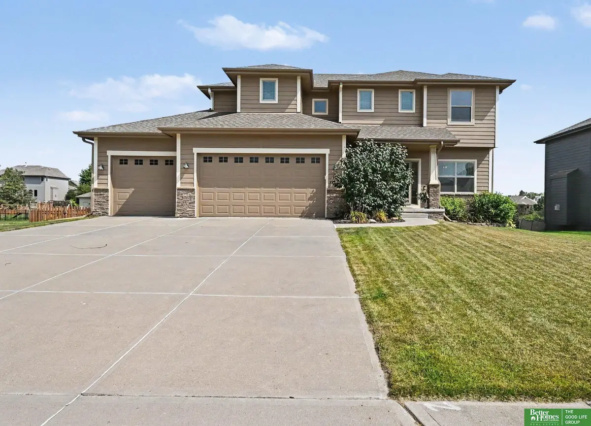 1410 Hardwood Drive, Papillion, NE 68046 - #1