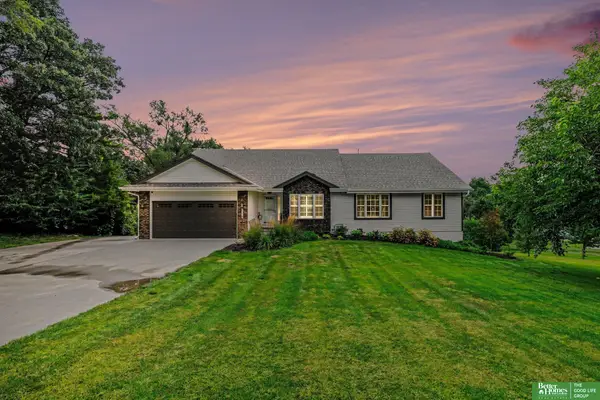 8529 S 25th Street, Bellevue, NE 68147