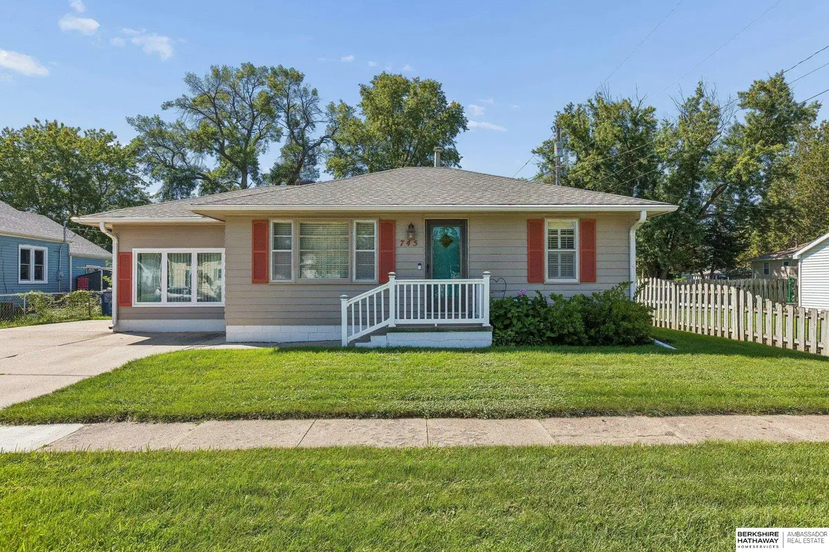 745 E 15th Street, Fremont, NE 68025 - #1