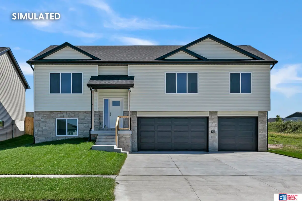 1460 W Beartooth Drive, Lincoln, NE 68521 - #1