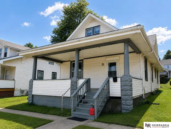 2414 N 45th Street, Omaha, NE 68104