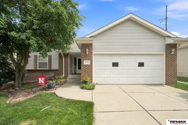 6100 S 81st Street, Lincoln, NE 68516