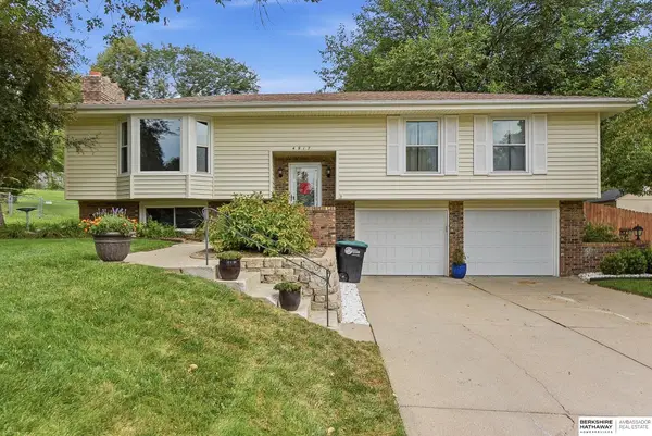 4917 N 106th Street, Omaha, NE 68134