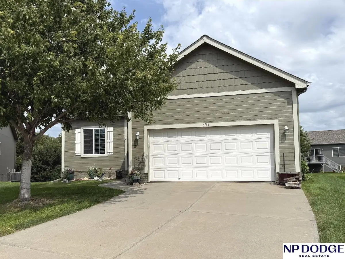 5134 S 195 Circle, Omaha, NE 68135 - #1