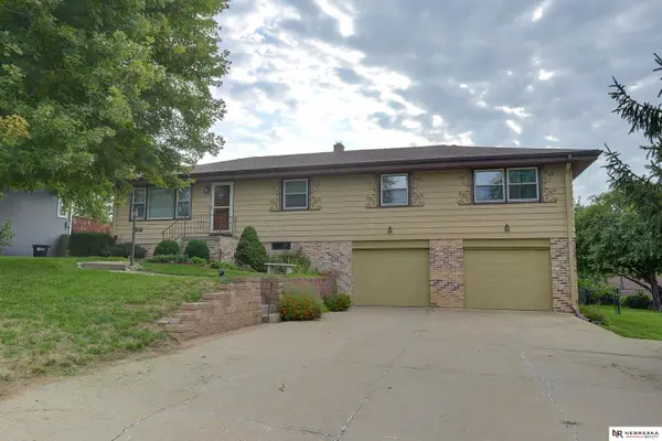 3313 N 207th Street, Omaha, NE 68022
