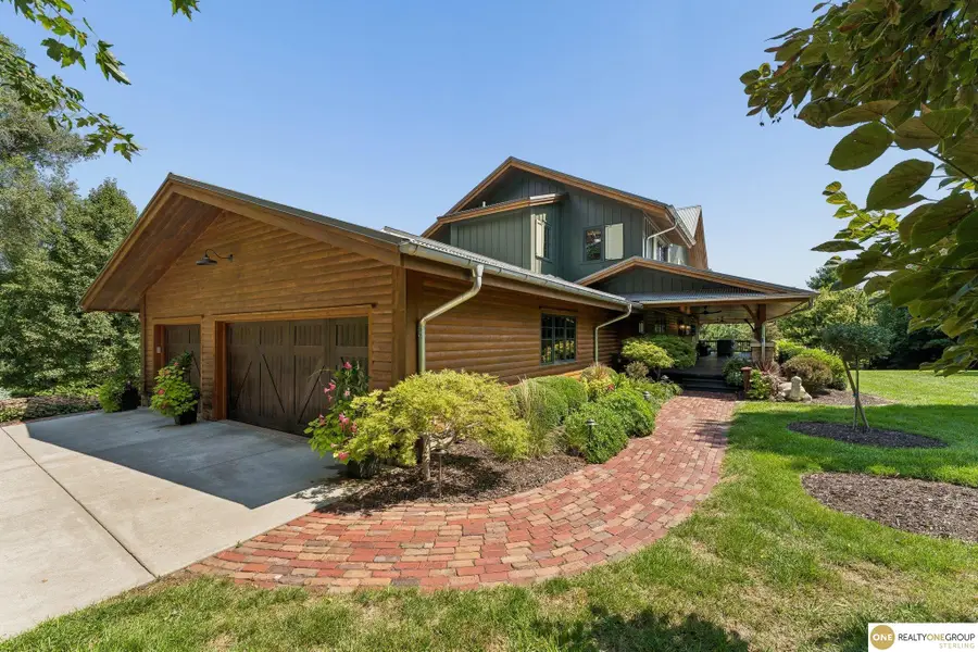 10844 S 180 Street, Omaha, NE 68136 - #2