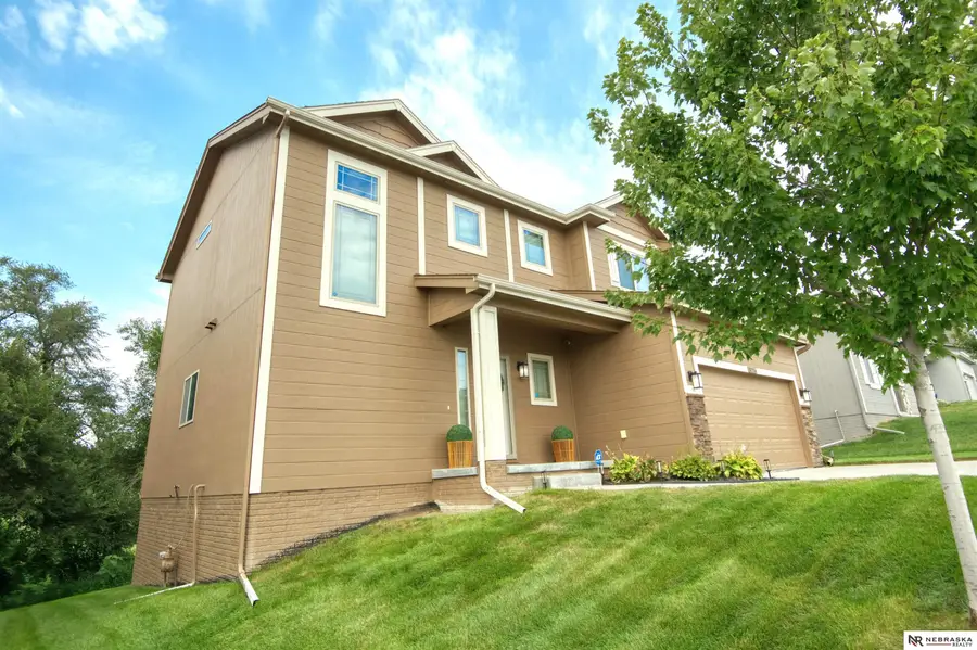 8216 King Street, Omaha, NE 68122 - #3