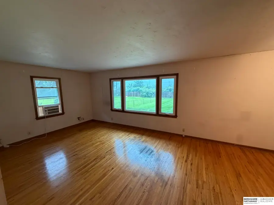 7447 Nina Street, Omaha, NE 68124 - #3