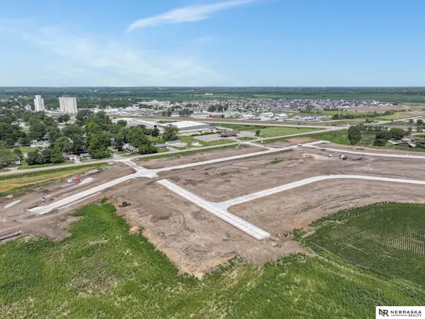 15348 Werner Street, Waverly, NE 68462