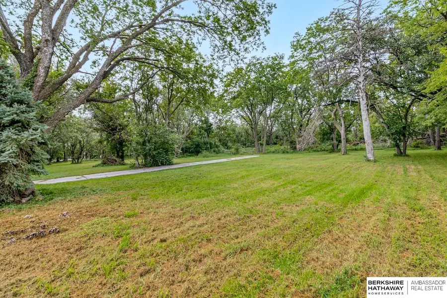 7952 S 25th Street, Bellevue, NE 68147 - #2