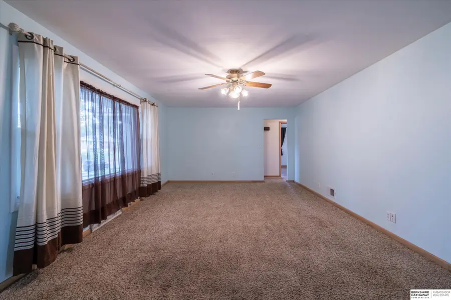 4303 Monroe Street, Omaha, NE 68107 - #3