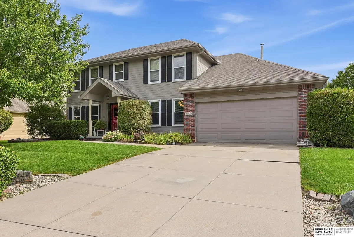 4201 N 136th Street, Omaha, NE 68164 - #1