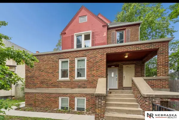 1310 S 31st Street, Omaha, NE 68105