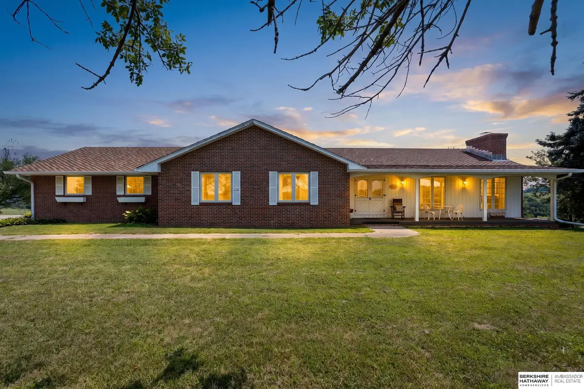 4472 County Road P43, Fort Calhoun, NE 68023 - #1
