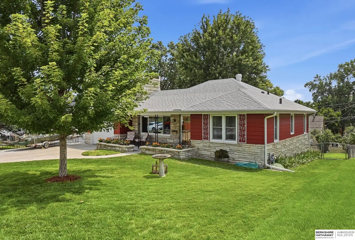 4315 Drexel Street, Omaha, NE 68107 - #1
