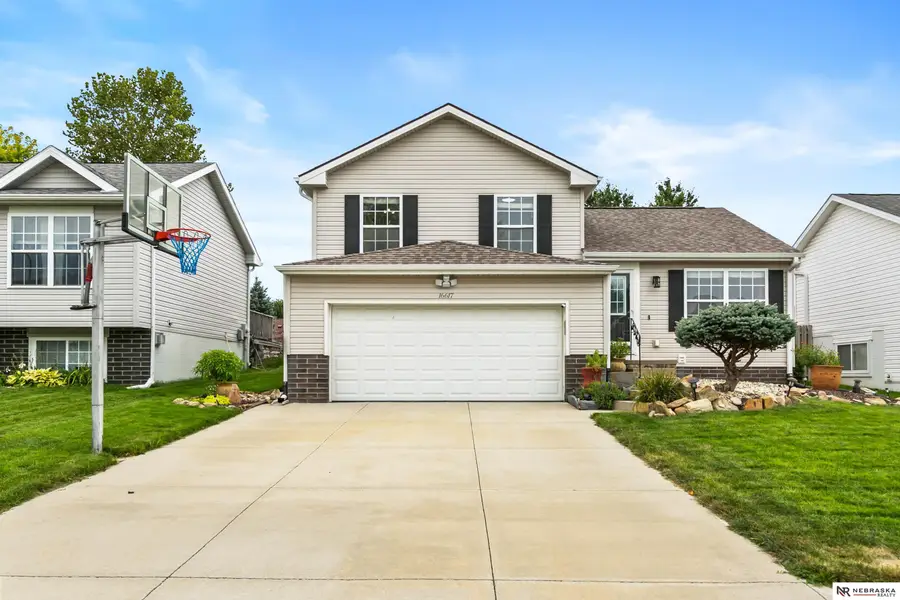 16617 Erskine Street, Omaha, NE 68116 - #2
