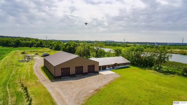 10515 Whitney Road, Springfield, NE 68059