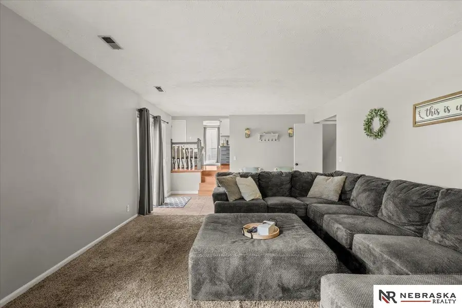 4914 Greene Avenue, Bellevue, NE 68157 - #2