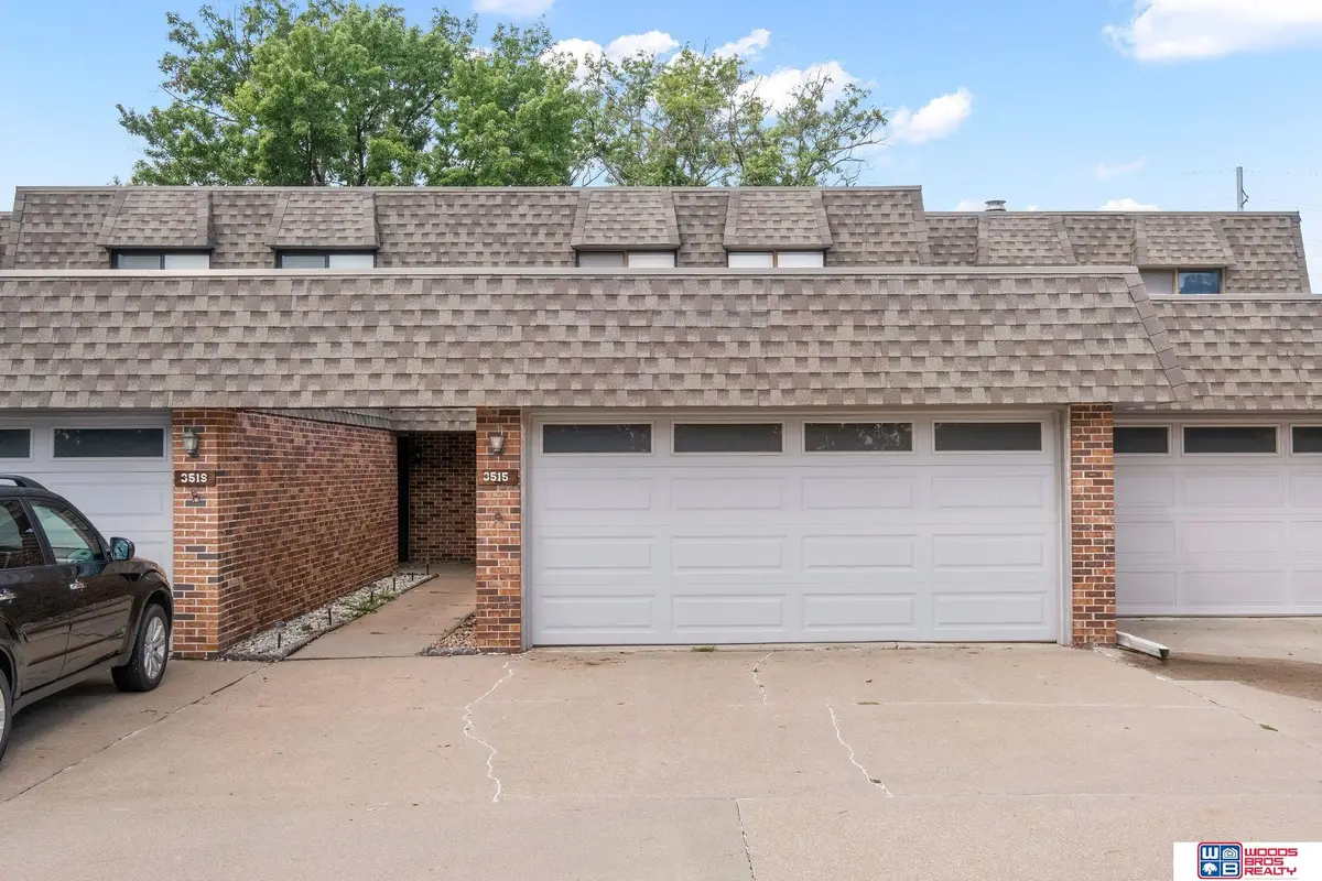 3515 Neerpark Drive, Lincoln, NE 68506 - #1