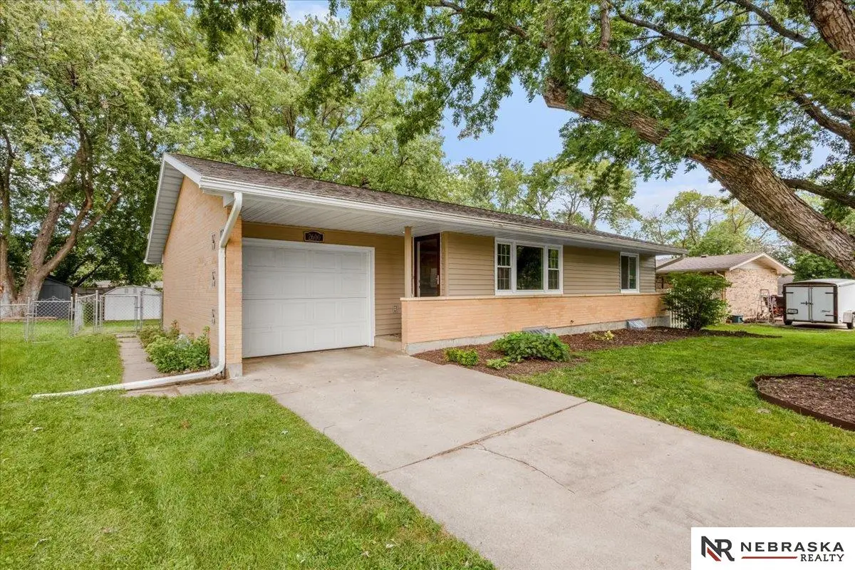 2600 County Down Court, Lincoln, NE 68512 - #1