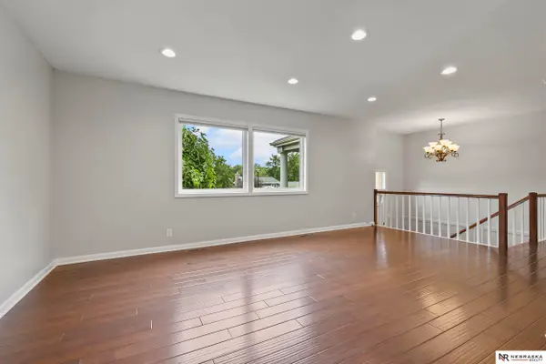 1818 Devoe Drive, Lincoln, NE 68506