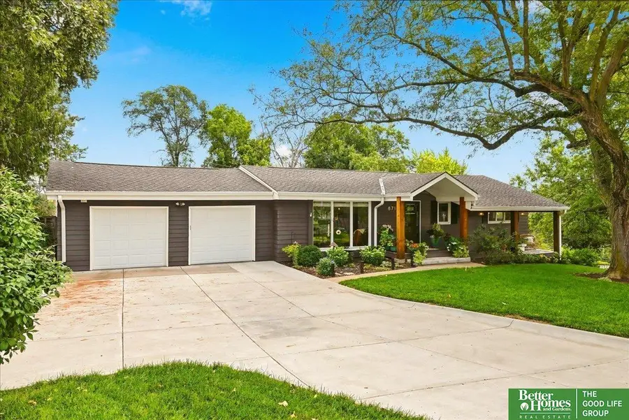 8716 Western Avenue, Omaha, NE 68114 - #2