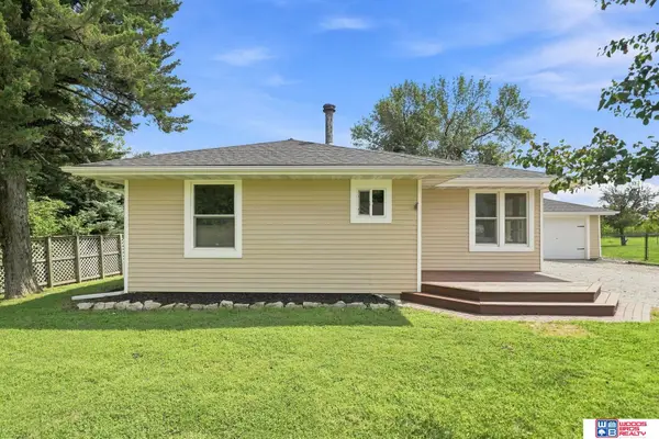 22100 S 96th Street, Hickman, NE 68372