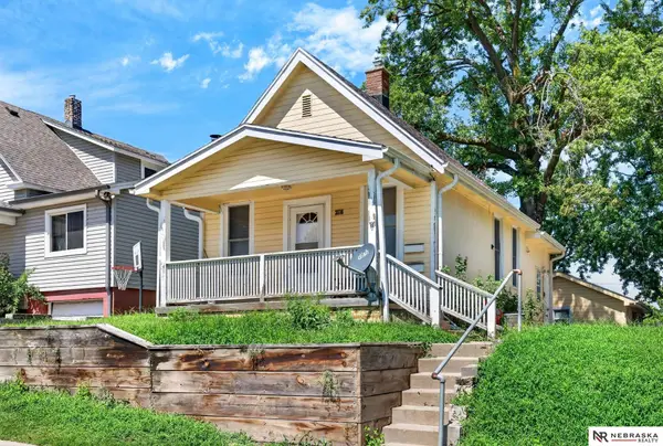 3516 X Street, Omaha, NE 68107
