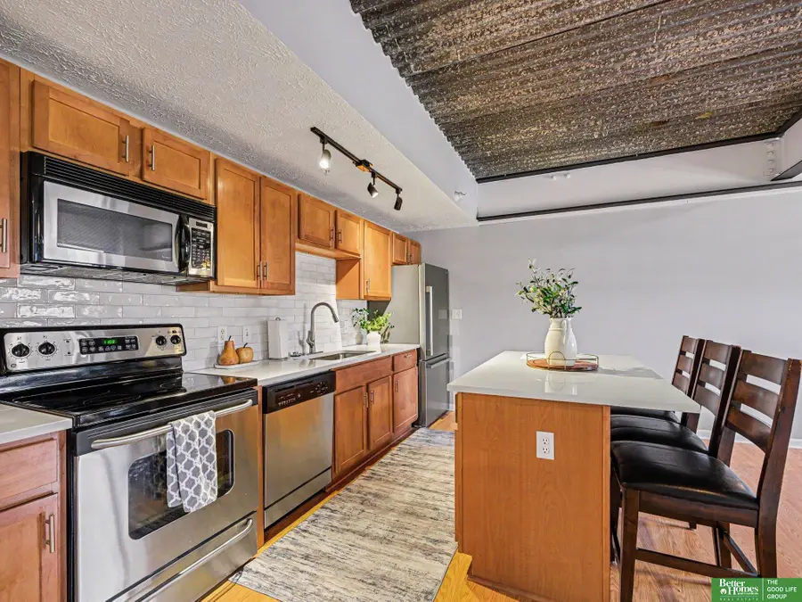 105 N 31st Avenue #501, Omaha, NE 68131 - #3