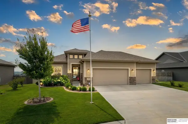 2726 N 191 Avenue, Elkhorn, NE 68022