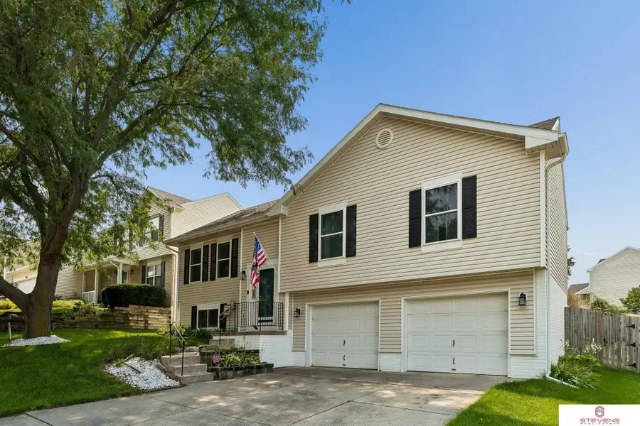 4406 N 147th Street, Omaha, NE 68116 - #2