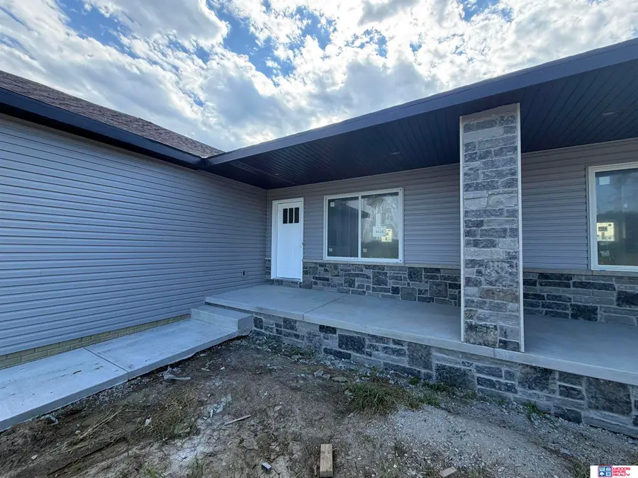 9429 S 82nd Street, Lincoln, NE 68516 - #2